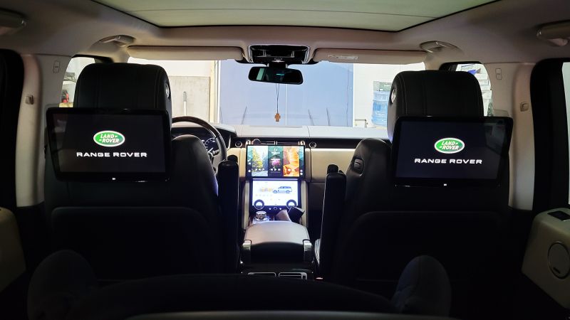 Установка двух навесных мониторов с ОС Андроид (Range Rover) режим синхронной картинки